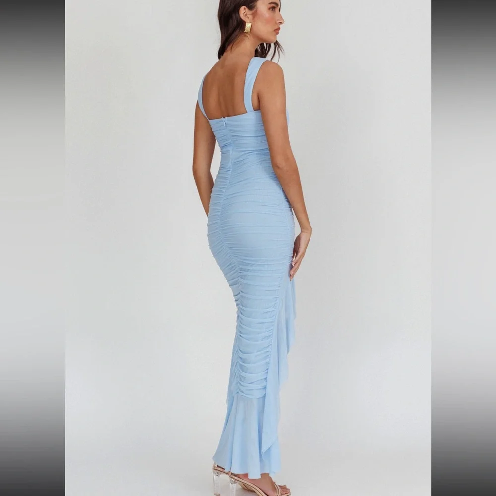 dress - Picture 2 of 4
